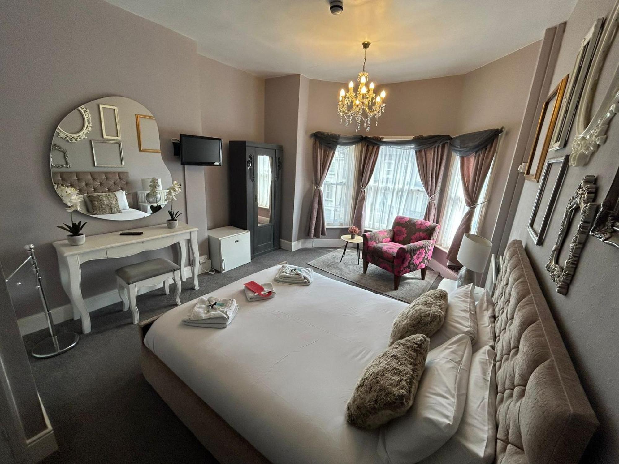 The Lyndhurst Guest House Γκρέιτ Γιάρμουθ Δωμάτιο φωτογραφία