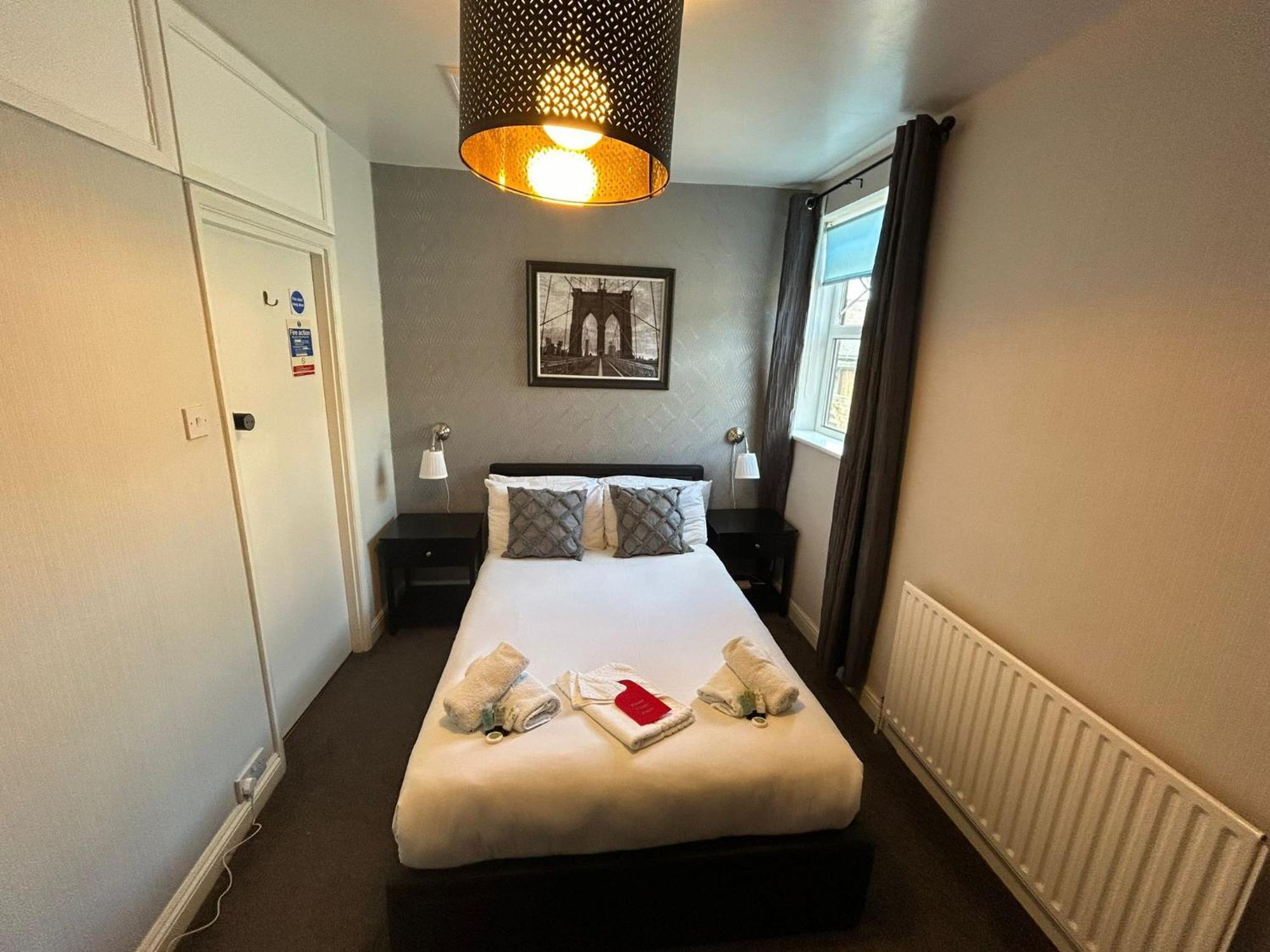 The Lyndhurst Guest House Γκρέιτ Γιάρμουθ Δωμάτιο φωτογραφία